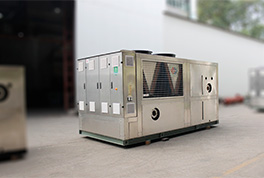 恒星再放猛料！±0.5℃冷水機組恒溫出水